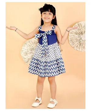Lil Drama Sleeveless Ikat Style Chevron Designed & Flower Motif Printed Fit & Flare Dress - Navy Blue
