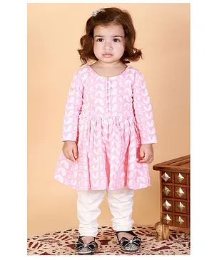 VASTRAMAY SISHU Full Sleeves Chikankari  Kurta & Leggings -Pink & White