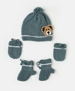 The Original Knit Unisex Handmade Dog Embellished Cap With Socks & Mittens - Grey & Beige