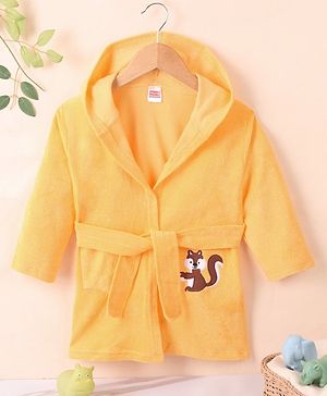 Babyhug Cotton Knit Full Sleeves Hooded Bath Robe Squirrel Patch - Yellow
