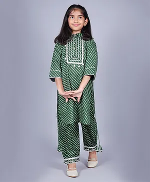 misbis Three Fourth Sleeves Leheriya Designed &Lace Embellished Kurta And Pyjama Set -Green