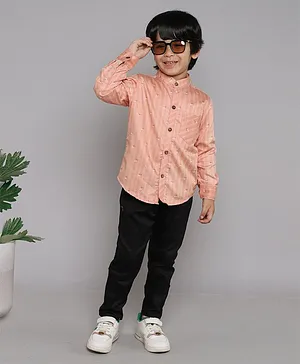BAATCHEET Cotton Full Sleeves Intricate Line Designed & Ethnic Motif Printed Shirt With Pant - Peach & Black