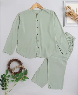 BAATCHEET Full Sleeves Solid & Wrinkled Co Ord Set - Pista Green