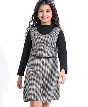 Hola Bonita Cotton Checkered Frock with Full Sleeves Inner Tee in Houndstooth Fabric  - Brown