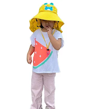 Little Surprise Box Frog Design Detailed Summer Hat With Wide Neck Flap - Yellow