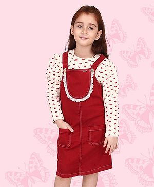 Cutecumber Full Sleeves Seamless Heart Printed Top With Frill Detailed Dungaree Dress - Plum Red