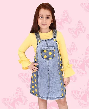 Cutecumber Full Sleeves Solid Top With Polka Dot Printed Pinafore Styled Dungaree - Yellow