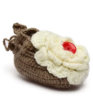 MayRa Flower Detailed Hand Knitted Booties - Brown
