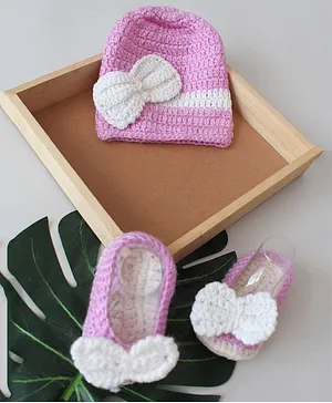 Woonie Crochet Design Bow Applique Cap And Booties - Purple
