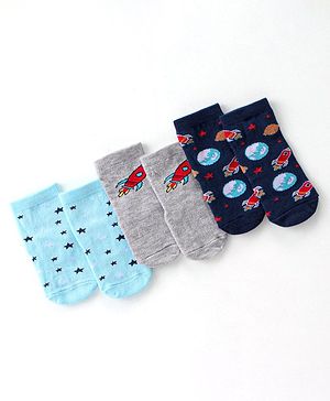 Cute Walk By Babyhug Cotton Knit Anti Bacterial Ankle Length Socks Star Design Pack Of 3 - Multicolour