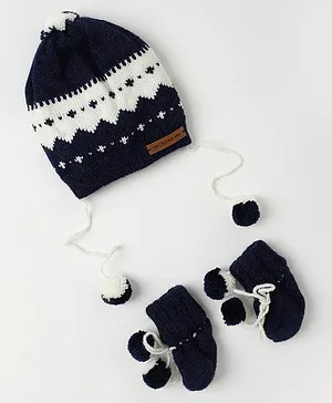 The Original Knit Handmade Self Designed Unisex Cap With Socks - Navy Blue & White