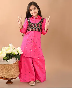Lilpicks Couture Three Fourth Sleeves Geometric Designed Kurta & Palazzo With Ethnic Motif Foil Printed Jacket - Pink