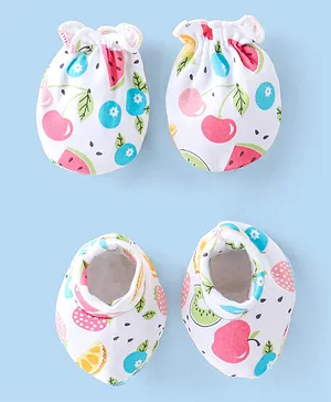 Babyhug 100% Cotton Knit Apple Print Mittens & Booties - Multicolour