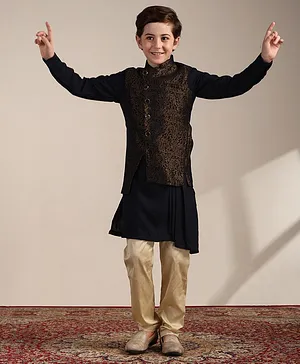 Manyavar Full Sleeves Solid Kurta & Pyjama With Seamless Paisley Self Embroidered Jacket - Blue