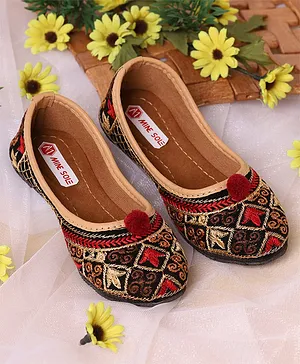Mine Sole Floral & Swirl Embroidered  Pom Pom Detailed   Juttis -  Multi Colour