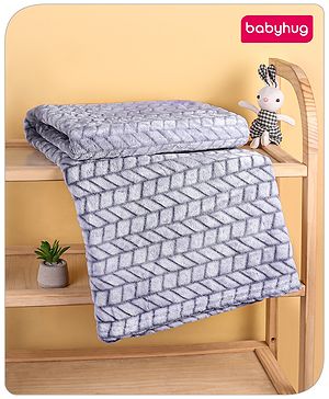 Babyhug Premium 2 Tone Laser Cut Cozy Plush Blanket Chevron Pattern- Blue