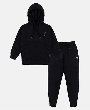 Kiddopanti Full Sleeves Brand Name Placement Printed Hooded Sweatshirt & Fleece Track Pant Set - Jet Black