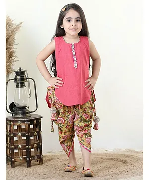 Kinder Kids Sleeveless Striped Self Design Placket Floral Sequin Embellished Katha Kurta & Coordinating Botanical Printed Dhoti - Peach