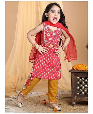 Kinder Kids Sleeveless Ethnic Lotus Flower Printed & Lace Embellished Coordinating Kurta & Pant Set - Red & Yellow