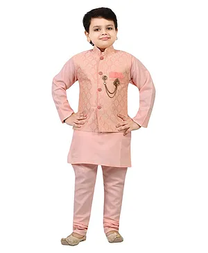 BT DEZINES Full Sleeves Solid Kurta & Pyjama With Seamless Argyle Style Floral Motif Embroidered Jacket - Rose Pink