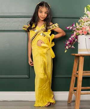 Kirti Agarwal Pret N Couture Stylish Heart Shaped Mirror Work Jumpsuit For Girls - Yellow