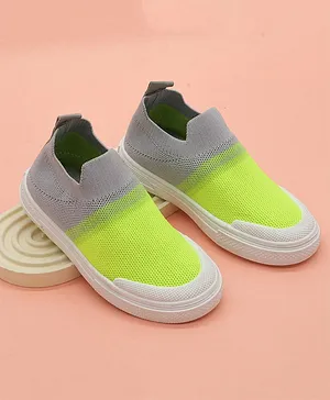 FEETWELL SHOES Ombre Mesh Detailed Slip On Shoes - Grey & Green
