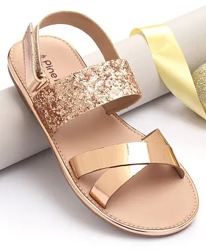 Girls discount clearance sandals