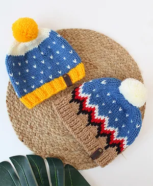 Woonie Pack Of 2 Heart Embroidered & Chevron Design With Pom Pom Applique Detailed    Hand Knitted Baby Caps - Blue