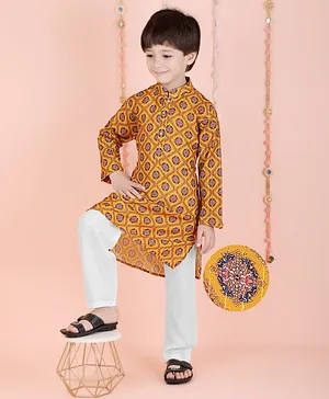 KIDS FARM  Full Sleeves Ethnic Floral  Motif Printed & Sequin Embellished Kurta Pyjama Set - Yellow