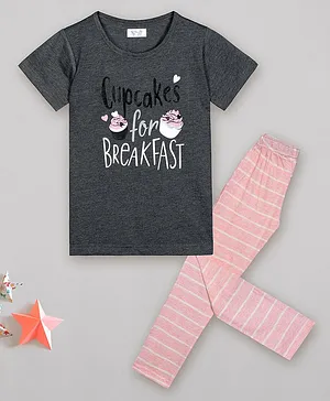 Sheer Love Half Sleeves Cupcakes For Breakfast Printed Tee & Pajama Set - Charcoal Melange Grey