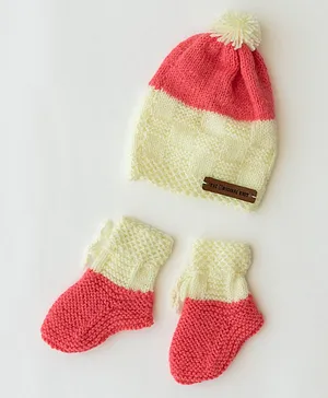 The Original Knit Self Designed Colour Blocked Handmade Unisex Cap With Socks - Pink & Cream