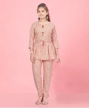 Aarika Three Fourth Sleeves Seamless Abstract Design Printed Coordinating Cotton Front Tie Up Top & Pant Set - Peach