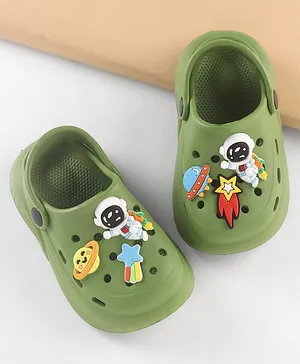 Cute Walk by Babyhug Clogs with Back Strap Astronaut Applique - Green