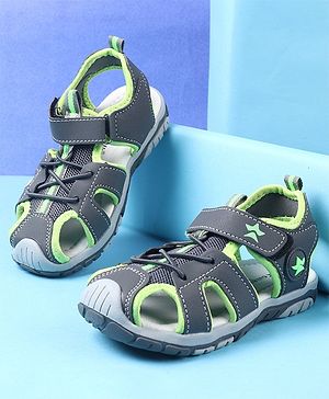 Cute Walk by Babyhug Velcro Closure Casual Sandals - Green