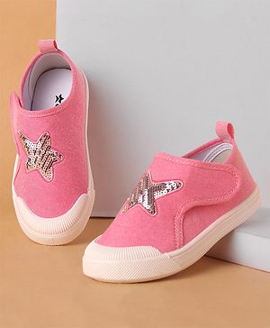 Cute Walk by Babyhug Casual Shoes Sequined Star Design - Fuschia
