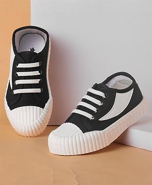 Cute Walk by Babyhug Lace Up Casual Shoes -  Black