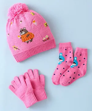 Model Set of Woollen Cap Gloves Socks Animal Print - Diameter 10 cm (Colour May Vary)
