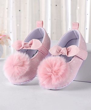 Cute Walk by Babyhug Booties Pom Pom Detail - Pink