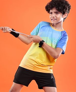 Pine Active Raglan Half Sleeves Sportswear T-Shirt With Abstract Print - Multicolor