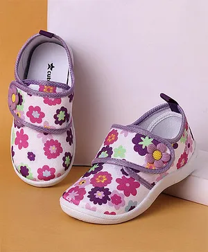 Cute Walk by Babyhug Casual Shoes with Velcro Closure Floral Print With Flower Applique - Purple