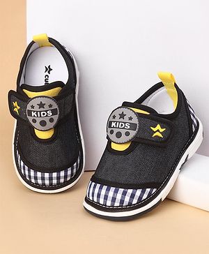 Cute Walk by Babyhug Musical Casual Shoes with Velcro Closure- Navy Blue