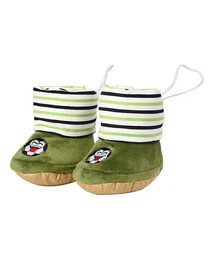 Kid-O-World Football Printed Pencil Striped Fur Lined Soft Sole - Green