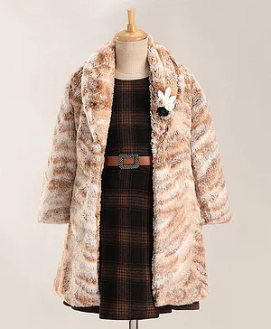 Enfance Full Sleeves Plaid Checked Dress With Flower Applique Detailed Fur Line Shrug - Brown
