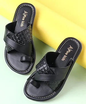 Pine Kids Slip On Ethnic Footwear - Black