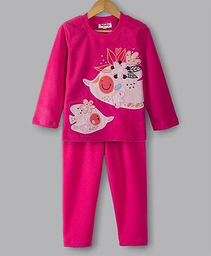 Hugsntugs Fleece Full Sleeve Fish Embroidered    Night Suit - Hot Pink