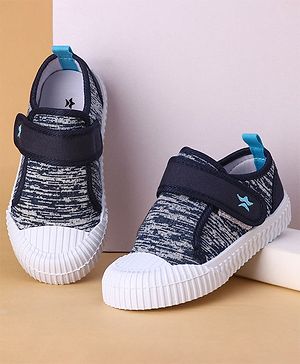 Cute Walk by Babyhug Casual Canvas Shoes with Velcro Closure - Grey