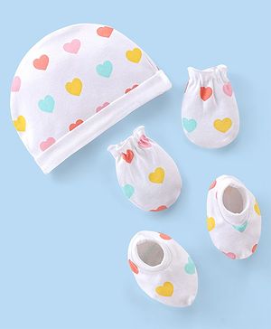 Babyhug 100% Cotton Cap Mittens And Booties Heart Printed - White