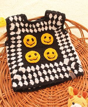 Woonie Sleeveless Crochet Smiley Detailed  Sweater Vest - Black