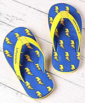 Pine Kids Slip On Flip Flops With Thunder Print - Yellow & Navy Blue