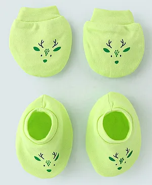 Simply Interlock Cotton Knit Mittens and Booties Set Deer Print - Green